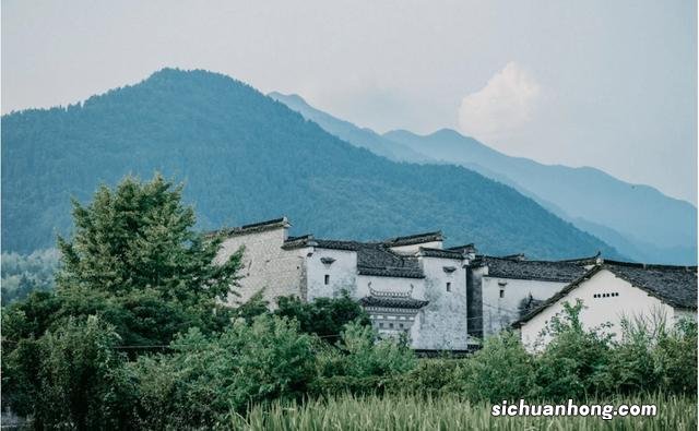 中国值得躺平的八个原生态古村落，最适合11月份去，感受最美风景