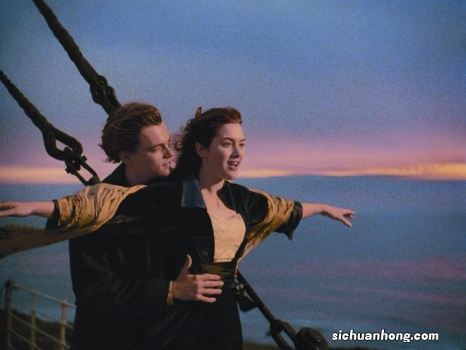 《泰坦尼克号》女主：以后不会再跟卡梅隆合作，恨不得想给他一刀