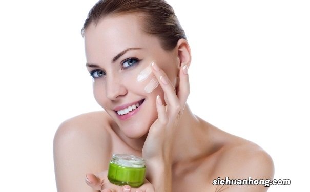 护肤品能放冰箱吗?冰箱适合存放护肤品吗?