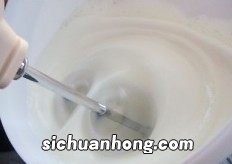 电动打蛋器打发蛋白需要多久