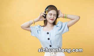 陪你走过那条街是什么歌 歌词陪你走过那条街是什么歌