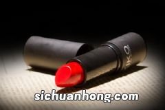 恋爱魔镜两用粉饼怎么用？恋爱魔镜两用粉饼使用方法