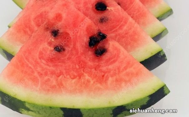 吃西瓜大便为什么是红色的?吃西瓜后拉屎红色怎么办?