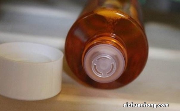 卸妆用卸妆油好吗？卸妆油有哪些优缺点？