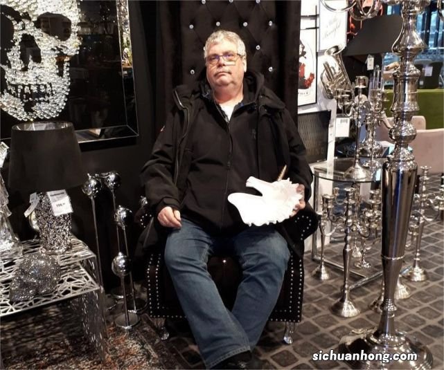 圈里有事:LOL“草根”战队,是如何对抗“金主爸爸”的