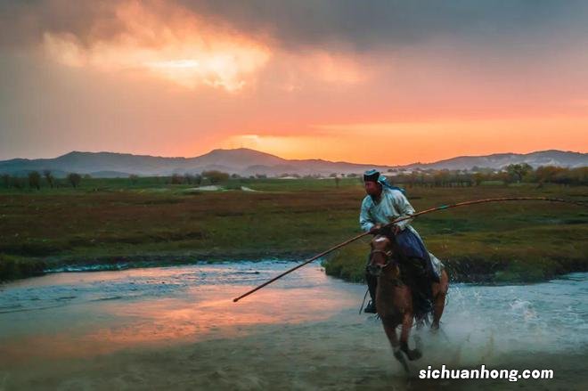 一生总该有一次，去内蒙古过秋天