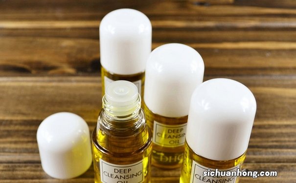 dhc卸妆油怎么使用?dhc卸妆油使用方法是怎样的?