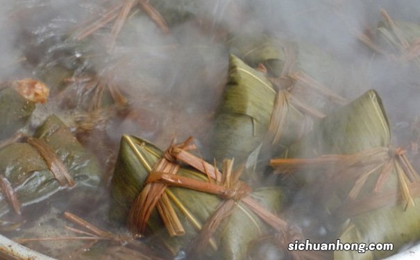 煮粽子用冷水还是热水？煮粽子的方法与步骤