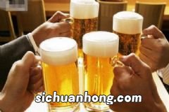 白萝卜有什么功效？吃白萝卜对人有什么好处？