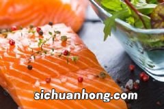 三文鱼怎么去皮才好?三文鱼的去皮方法是什么样的?