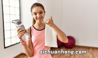 成熟内涵女微信名字大全,成熟内涵女微信名字大全霸气