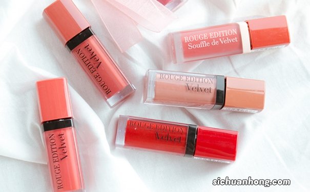 妙巴黎唇釉哪个色号好？妙巴黎唇釉试色