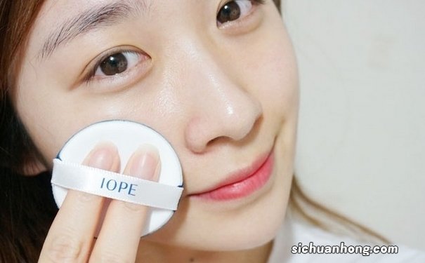 气垫bb霜和粉饼使用顺序是怎样的?先用气垫bb还是粉饼?