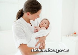 夏季这样坐月子最不科学