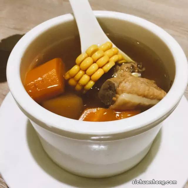 海底椰与什么搭配煲汤