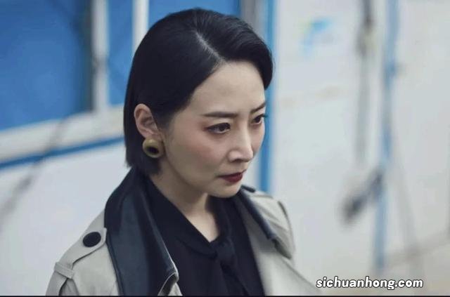 猫头鹰有耳朵吗