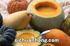 西红柿的营养功效有哪些？吃西红柿需要注意什么？