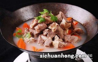 鸽子汤小朋友喝放什么