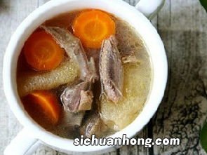 鸽子炖汤放什么好 儿童