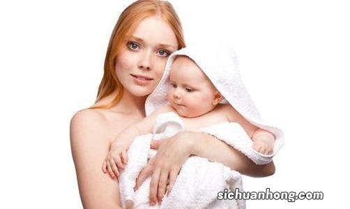 给婴儿抚触的好处有哪些 婴儿抚触有什么好处和坏处