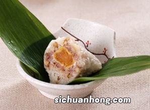 包粽子的蛋黄怎么弄