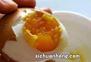 腌鸡蛋多久就不吃了