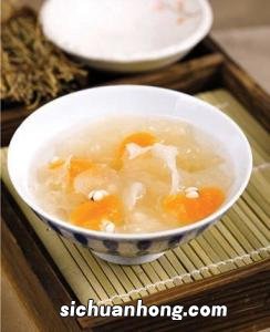 银耳薏米羹适合什么季节喝