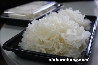 鲜银耳放在冰箱多久