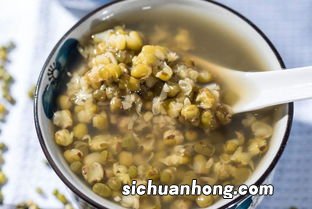 绿豆打粉上锅干蒸多久