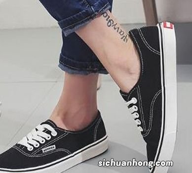 蓝色帆布鞋掉色怎么补救