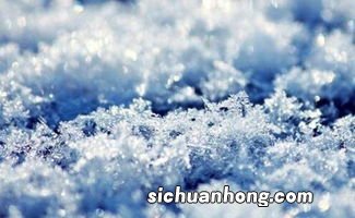 水是怎么变成雪花的