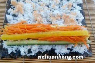 用竹帘卷怎么卷寿司视频