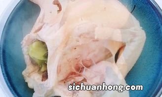 用砂锅怎么做公鸡