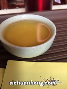 喝下关青饼茶有什么好处