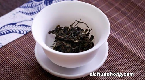 普洱生茶什么样才好