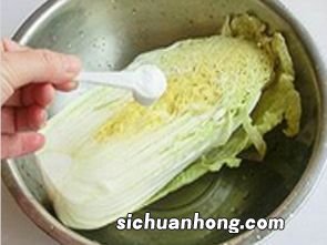 腌酸菜可以保质多久