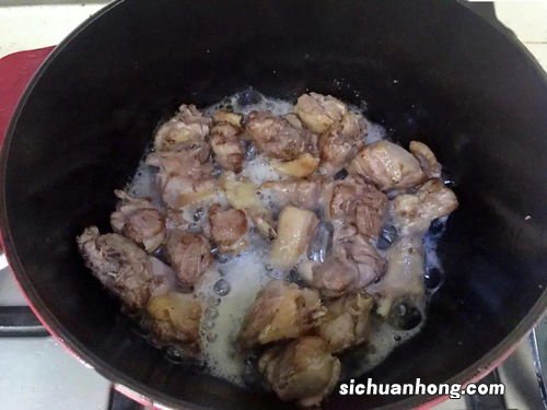 鸭肉怎么快速炖烂