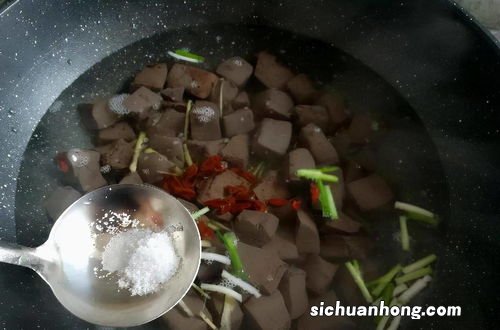 鸭血汤怎么烧呀
