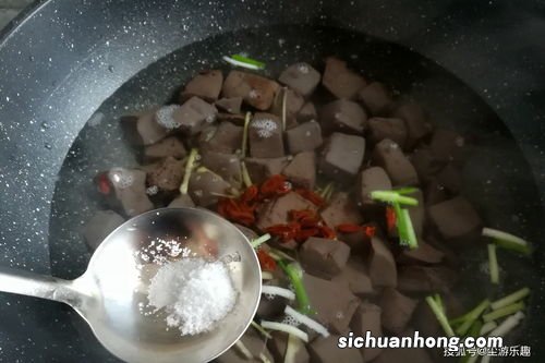 鸭血汤怎么烧好喝