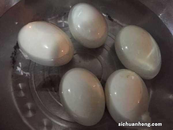 鸭蛋怎么水煮好吃吗