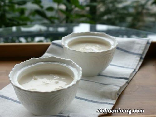 燕窝炖牛奶 用什么牛奶