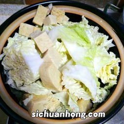 烟熏排骨炖什么好吃
