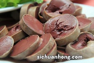 血肠里面白色怎么回事