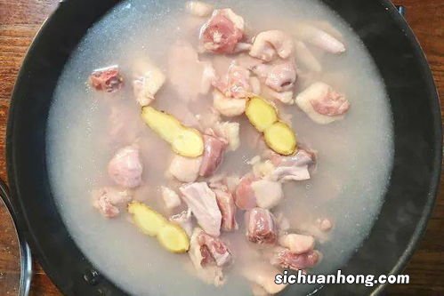 鸭肉炖窝笋有什么作用