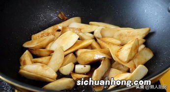 杏鲍菇与什么一起吃