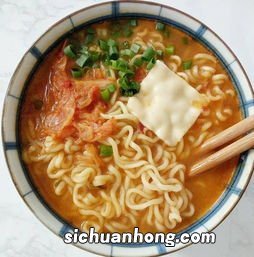 新鲜拉面怎么做