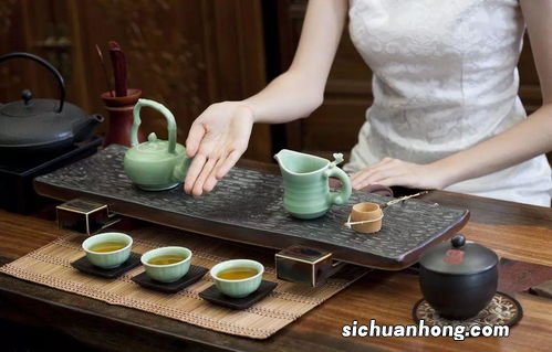 卖茶叶送什么礼物好