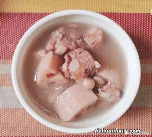 莲藕猪骨汤要煮多久