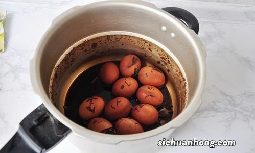 高压锅煮整鸡要多久