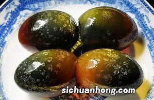 松花蛋为什么要放酱油